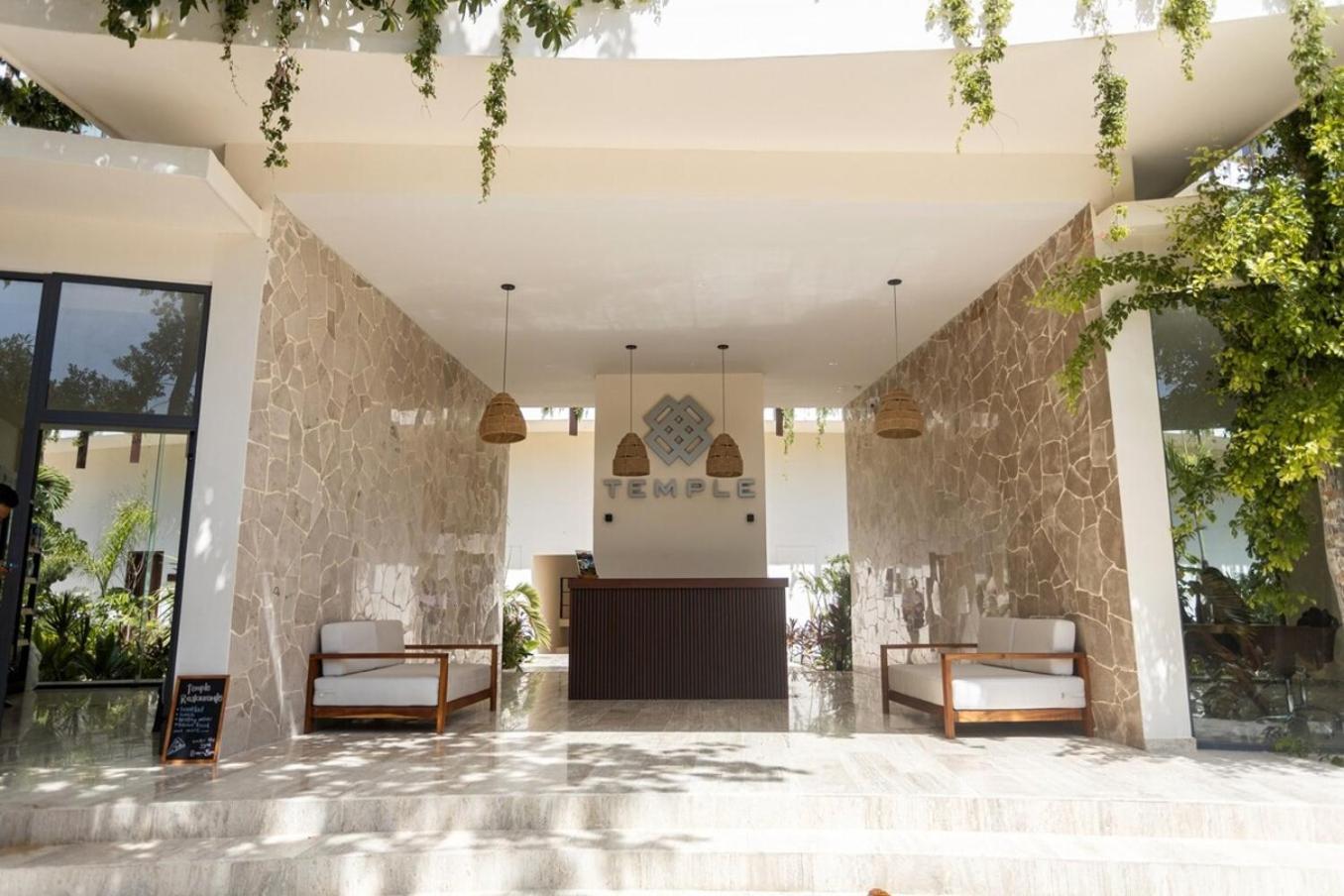 Jungle Escape, Pools, Gym, 199 Mbps, Shuttl Apartamento *
